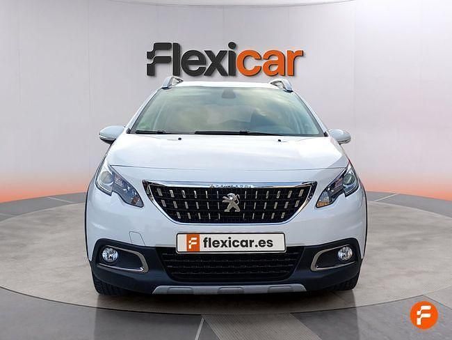 Usado Peugeot 2008 Allure 100 CV (73 kW) 2019 Blanco SUV