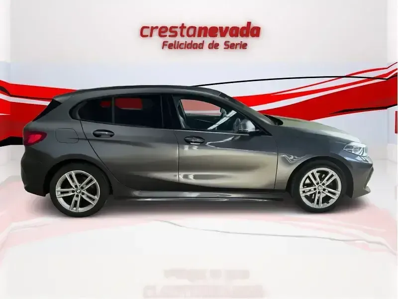 Usado BMW 116 Comfort Edition 116 CV (85 kW) 2021 Gris Utilitario