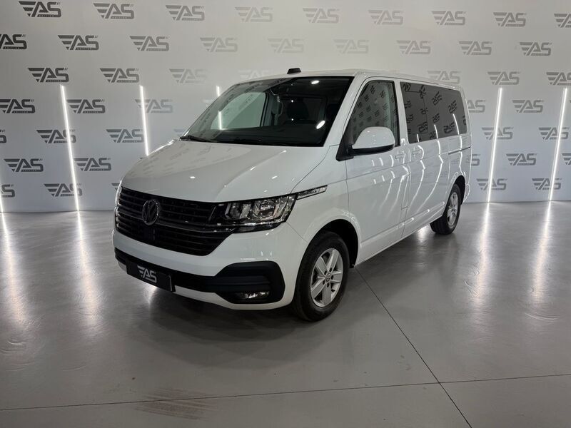 Blanco Usado 2022 VW Caravelle Monovolumen | 34.900 € (Caro) - Imagen 1/2