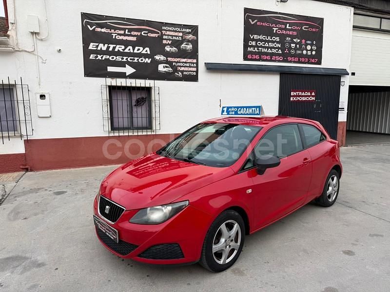 Usado Seat Ibiza SC Copa 75 CV (55 kW) 2012 Rojo Utilitario