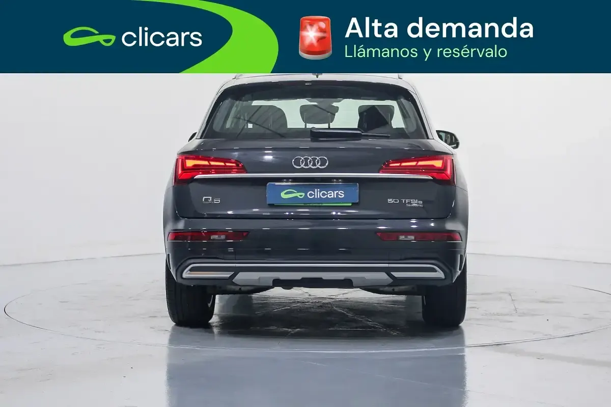 Usado Audi Q5 Advanced 265 CV (194 kW) 2022 Gris SUV