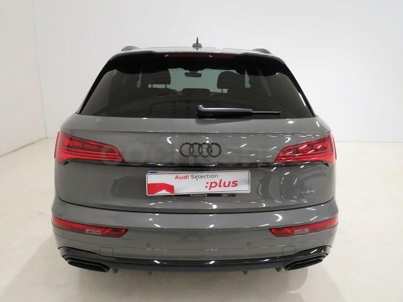 Usado Audi Q5 204 CV (150 kW) 2024 Gris / plata SUV