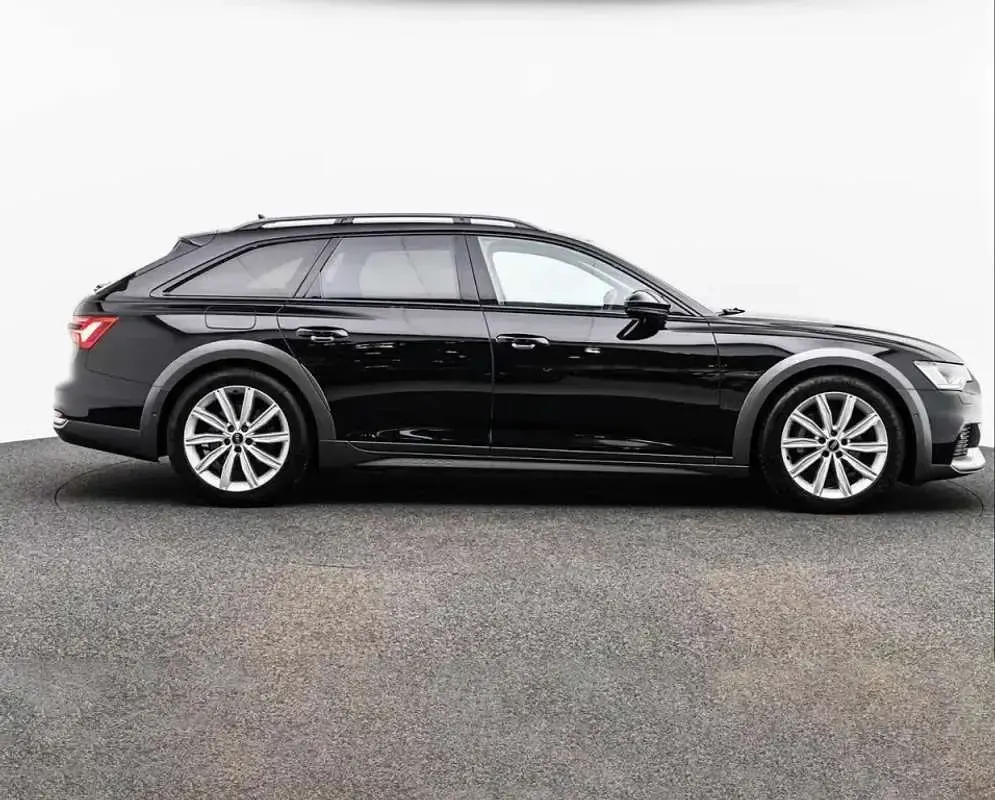 Usado Audi A6 Allroad Ambiente 340 CV (250 kW) 2021 Negro Familiar