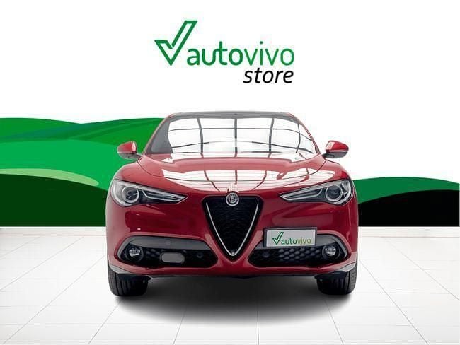 Usado Alfa Romeo Stelvio Ti 210 CV (154 kW) 2022 Rojo SUV