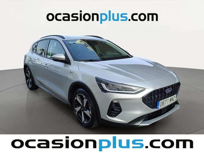 Usado Ford Focus Active 155 CV (114 kW) 2024 Plateado Utilitario
