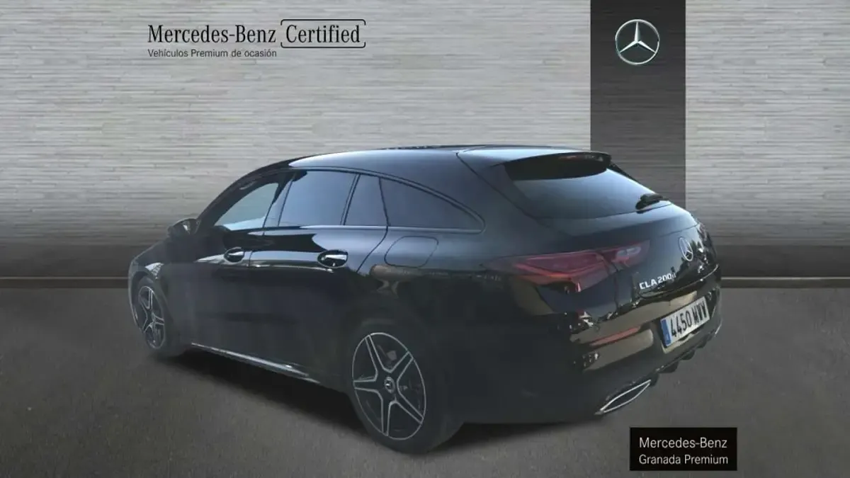 Usado Mercedes CLA200 150 CV (110 kW) 2024 Negro Coupe