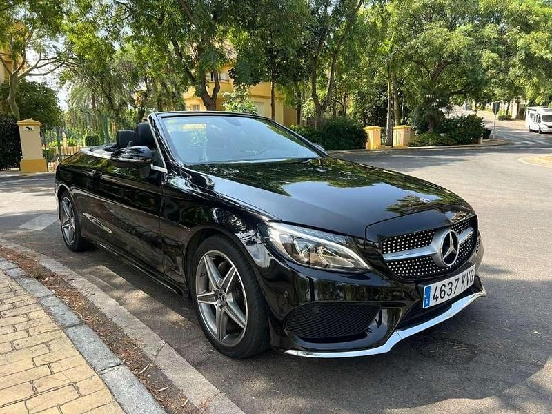 Usado Mercedes C200 184 CV (135 kW) 2018 Negro Descapotable