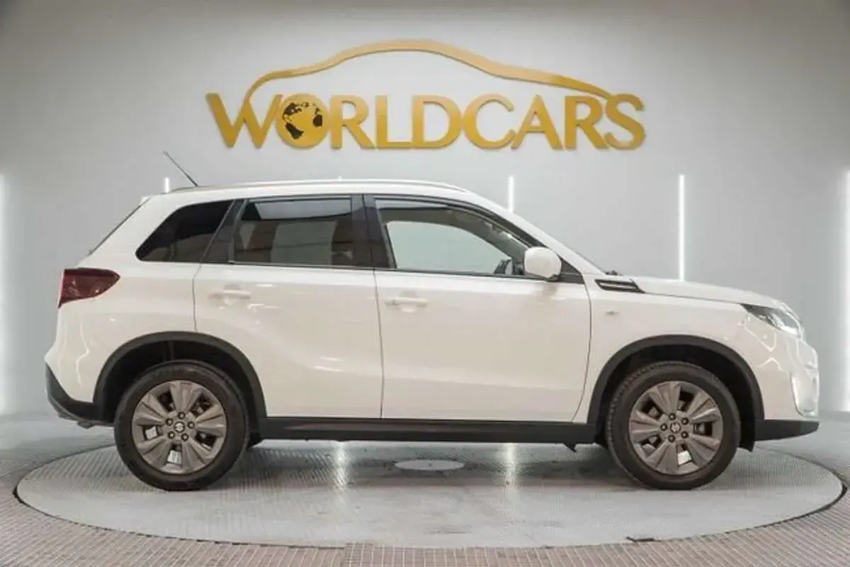 Usado Suzuki Vitara 129 CV (94 kW) 2022 Blanco SUV