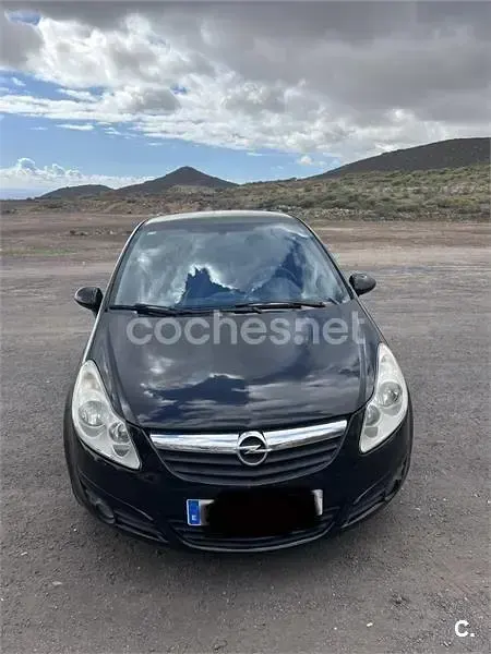 Usado Opel Corsa 85 CV (62 kW) 2011 Negro Utilitario