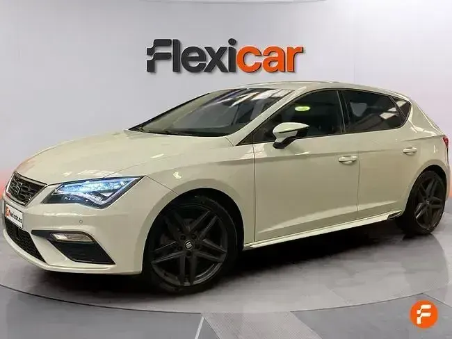 Usado Seat Leon FR 150 CV (110 kW) 2020 Blanco