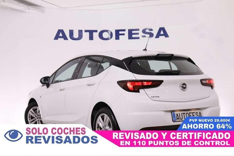 Usado Opel Astra GS Line 110 CV (80 kW) 2020 Blanco Berlina