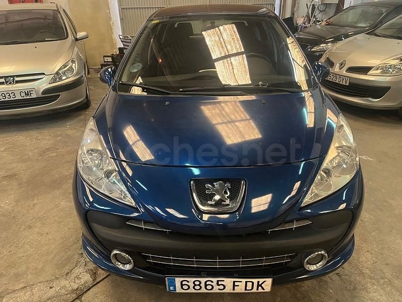 Usado Peugeot 207 110 CV (80 kW) 2007 Azul Berlina