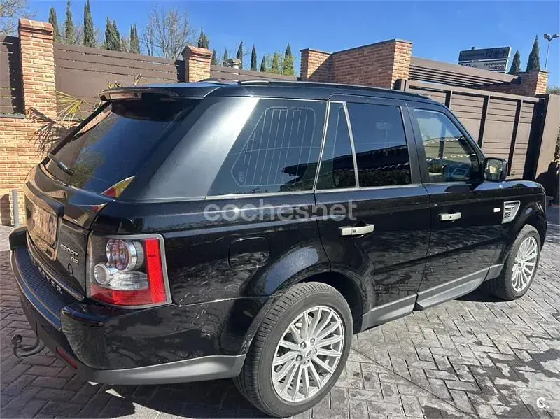 Usado Land Rover Range Rover SE 245 CV (180 kW) 2011 Negro SUV