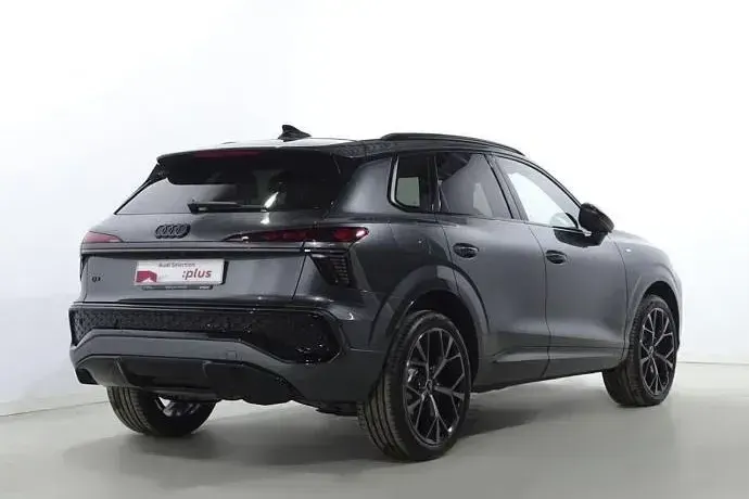 Nuevo Audi Q3 Sport 150 CV (110 kW) 2025 Gris SUV