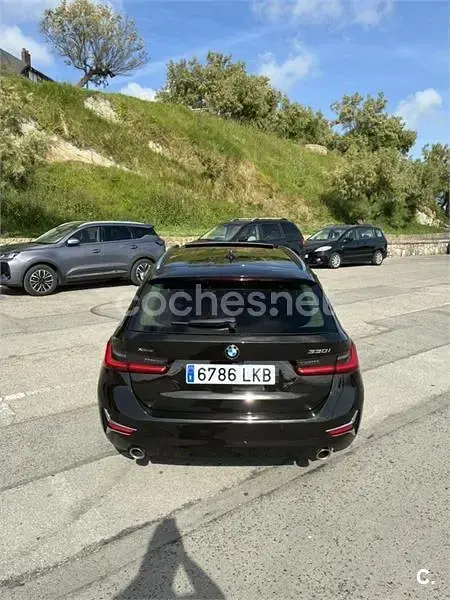Usado BMW 330 Sport Line 252 CV (185 kW) 2020 Negro Familiar