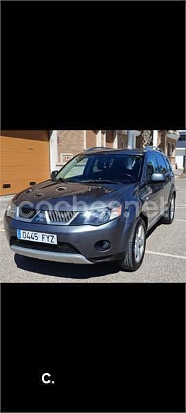 Usado Mitsubishi Outlander Intense+ 140 CV (102 kW) 2008 Gris / plata SUV
