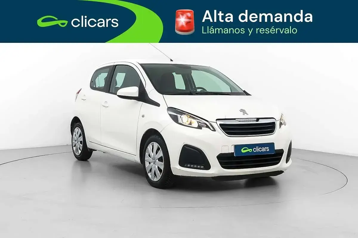 Usado Peugeot 108 Allure 82 CV (60 kW) 2017 Blanco Utilitario