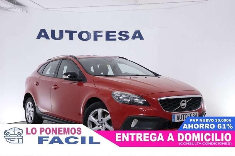 Usado Volvo V40 CC Kinetic 115 CV (84 kW) 2014 Rojo Familiar