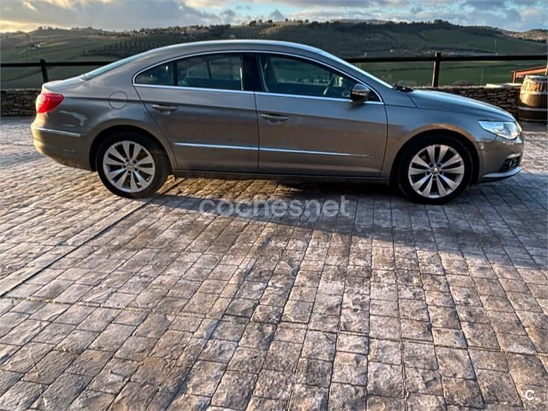 Usado VW Passat 140 CV (102 kW) 2009 Beige Berlina