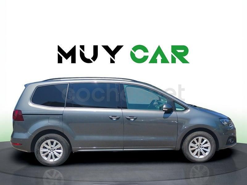 Usado Seat Alhambra Style 150 CV (110 kW) 2022 Gris / plata Monovolumen