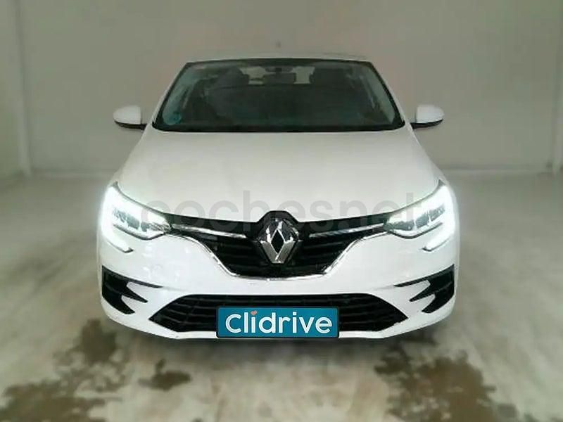 Usado Renault Mégane GrandTour Zen 115 CV (84 kW) 2021 Blanco Familiar