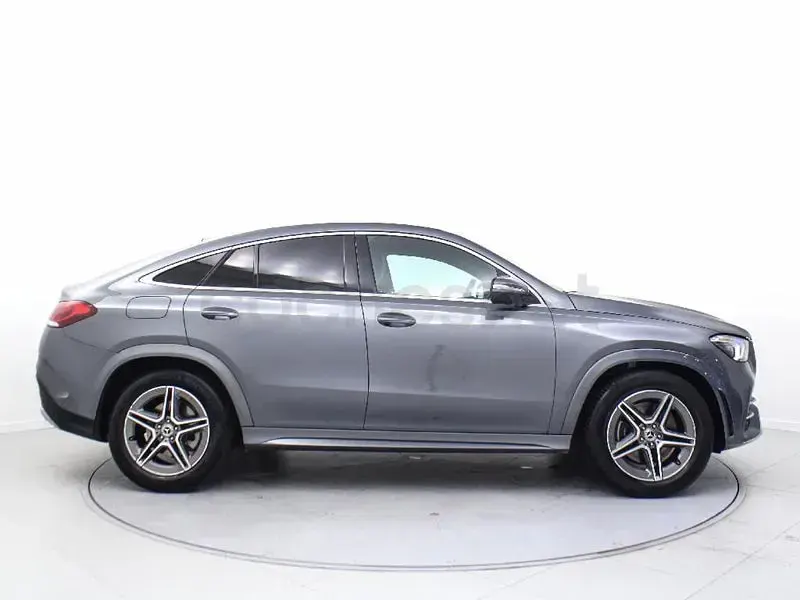 Usado Mercedes GLE400 330 CV (242 kW) 2022 Gris / plata SUV