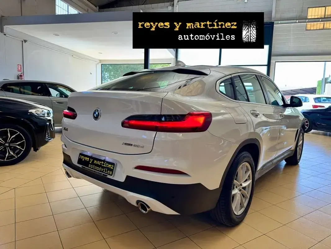 Usado BMW X4 Comfort Edition 190 CV (139 kW) 2020 Blanco SUV