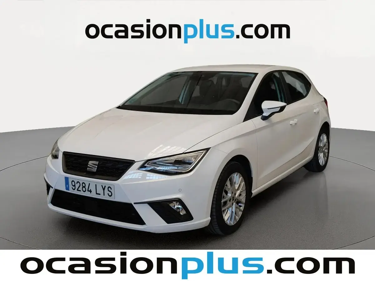 Usado Seat Ibiza Style 110 CV (80 kW) 2022 Blanco Utilitario