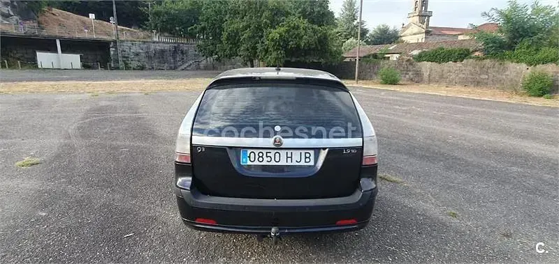 Usado Saab 9-3 Vector 150 CV (110 kW) 2005 Negro Utilitario