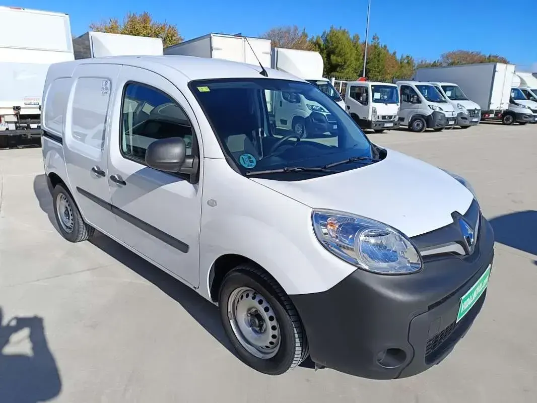 Usado Renault Kangoo 80 CV (58 kW) 2020 Blanco Monovolumen