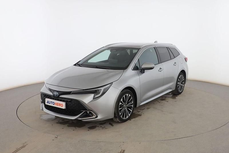 Usado Toyota Corolla Style 196 CV (144 kW) 2023 Gris Familiar