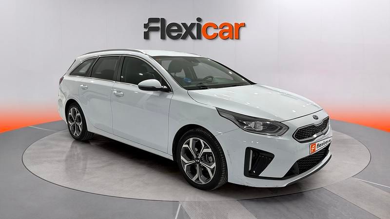 Usado Kia Ceed 141 CV (103 kW) 2021 Blanco Utilitario