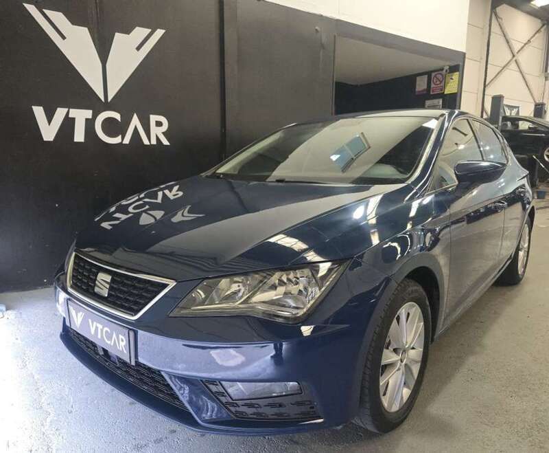 Usado Seat Leon Style 116 CV (85 kW) 2017 Azul Utilitario