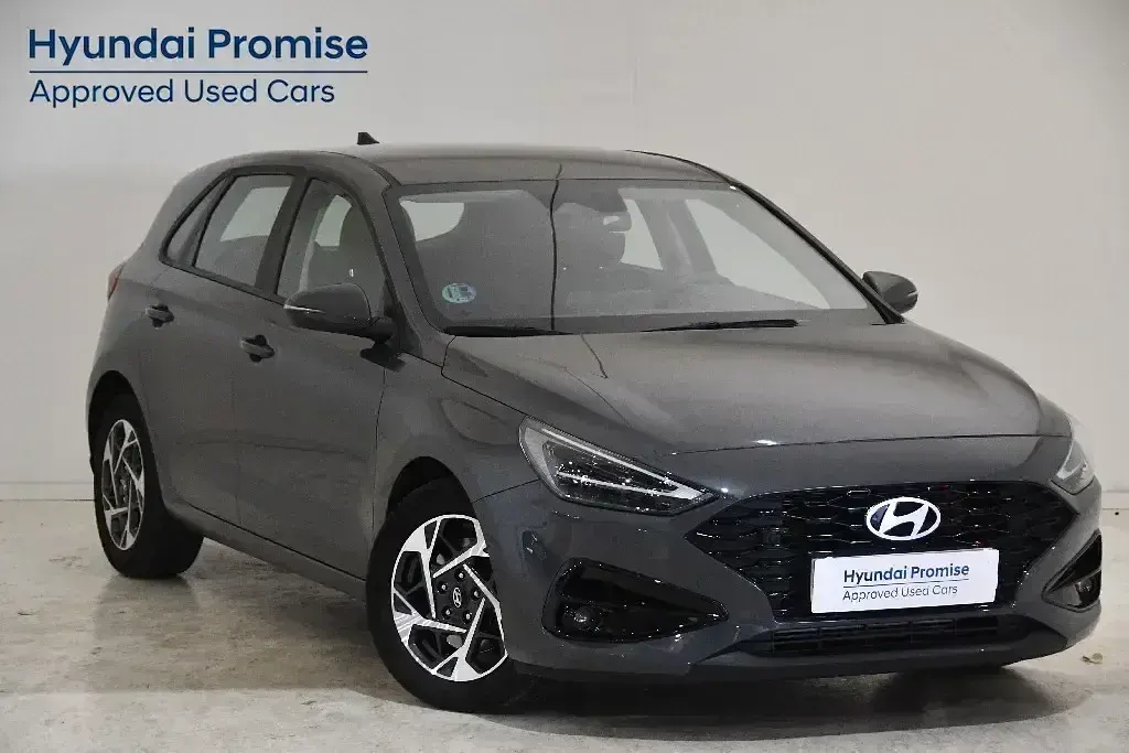 Usado Hyundai i30 100 CV (73 kW) 2024 Otro Berlina