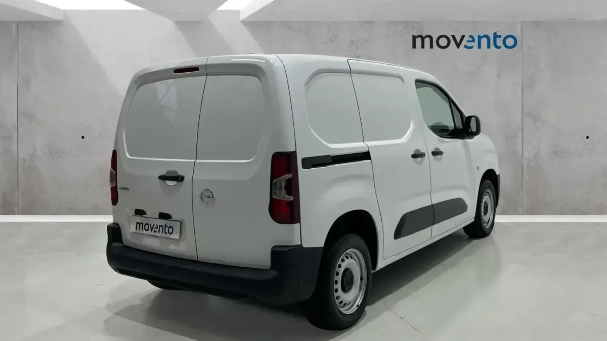 Usado Opel Combo 100 CV (73 kW) 2019 Blanco Monovolumen