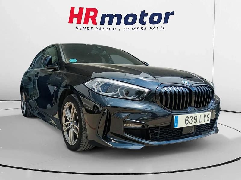 Blanco Usado 2015 BMW 118 M Sport Utilitario | 13.890 € (Buen precio) - Imagen 1/4