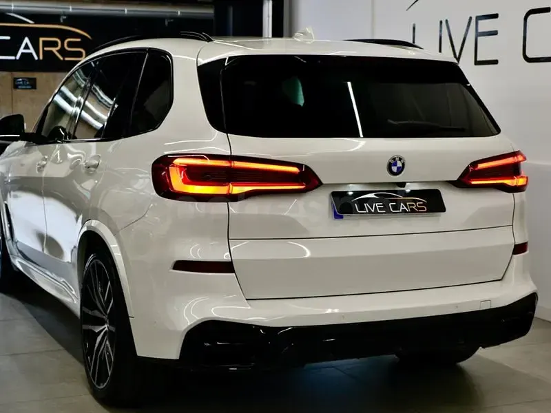 Usado BMW X5 Comfort Edition 265 CV (194 kW) 2020 Blanco SUV
