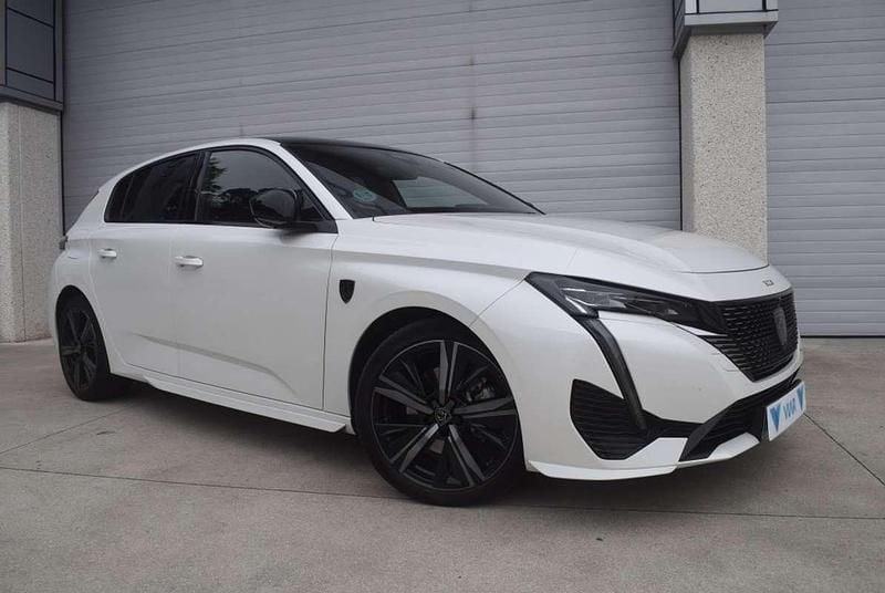 Usado Peugeot 308 GT 131 CV (96 kW) 2022 Blanco Utilitario