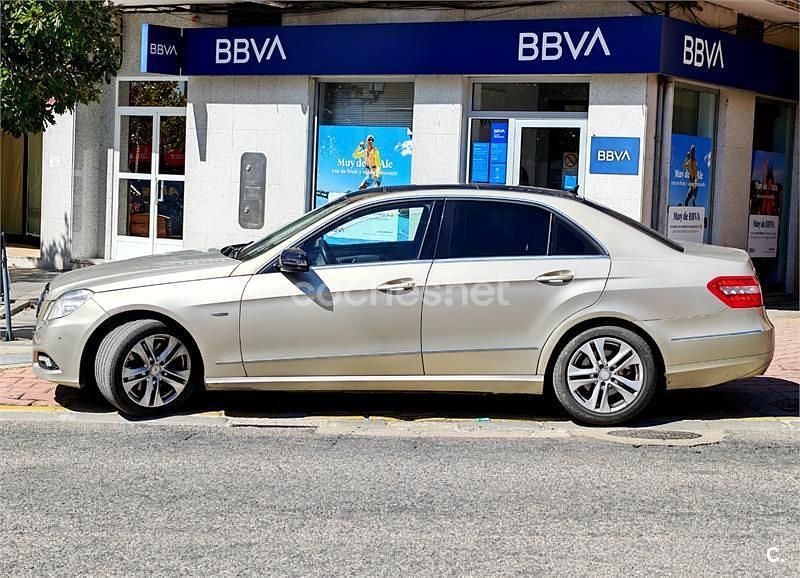 Usado Mercedes E350 Avantgarde 231 CV (169 kW) 2010 Beige Berlina
