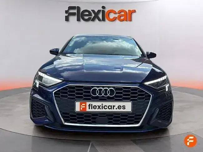Usado Audi A3 S-Line 150 CV (110 kW) 2023 Azul Berlina