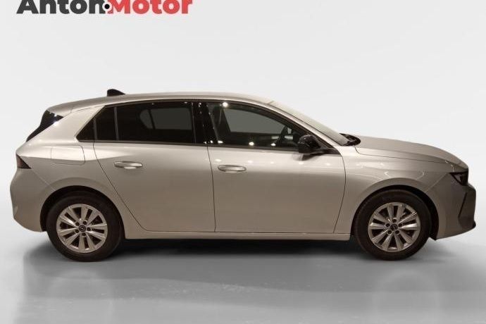 Usado Opel Astra Edition 110 CV (80 kW) 2024