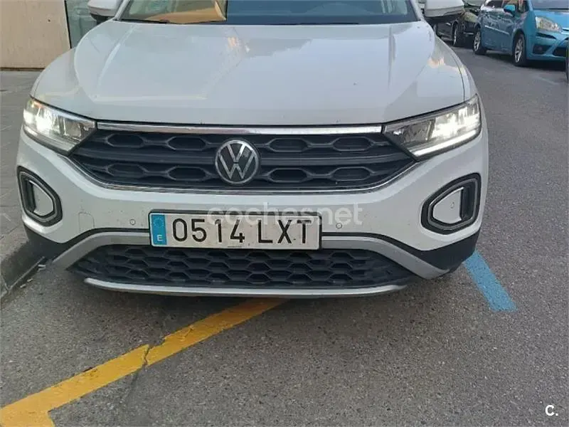 Usado VW T-Roc Life 110 CV (80 kW) 2022 Blanco SUV