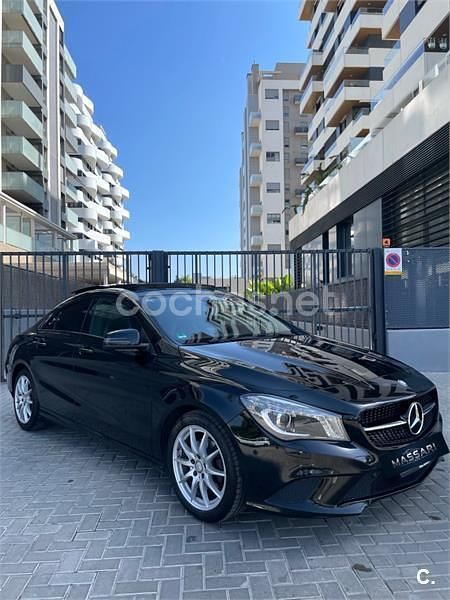 Negro Usado 2015 Mercedes CLA180 Urban Berlina | 17.800 € (Precio justo) - Imagen 1/1