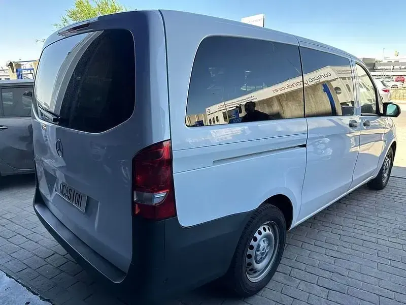 Usado Mercedes Vito 136 CV (100 kW) 2020 Blanco Van