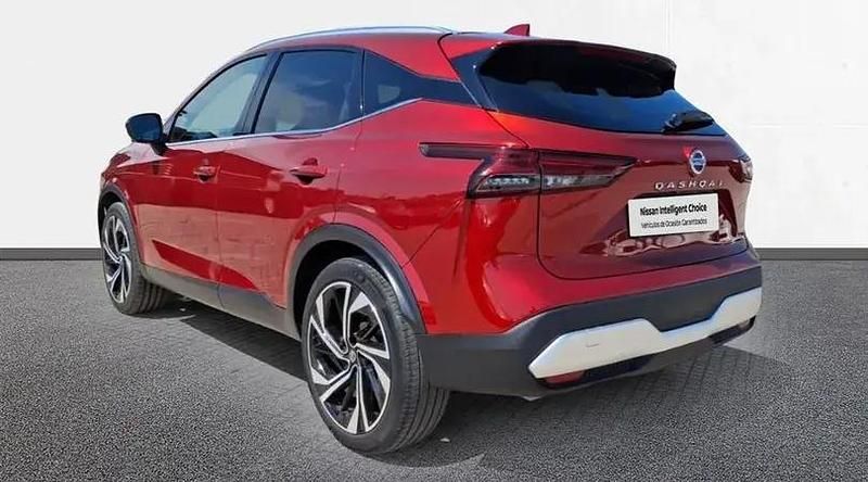 Usado Nissan Qashqai Tekna+ 158 CV (116 kW) 2022 Fuji sunset con techo midnight SUV