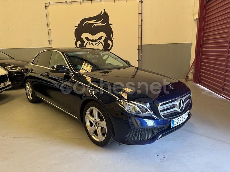 Azul Usado 2017 Mercedes E220 Berlina | 14.999 € (Buen precio) - Imagen 1/4