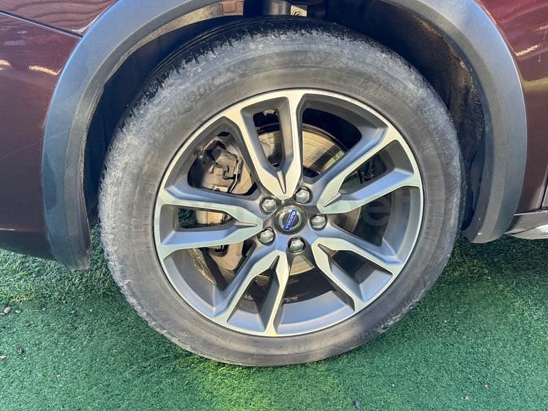 Usado Volvo V60 CC 190 CV (139 kW) 2017 Marrón Familiar