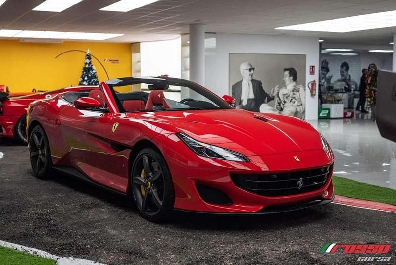Usado Ferrari Portofino 600 CV (441 kW) 2020 Rojo Descapotable