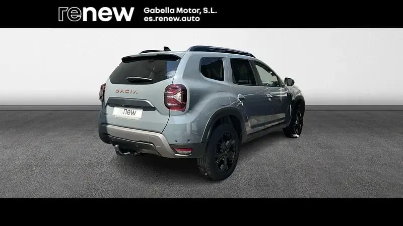 Usado Dacia Duster Extreme 101 CV (74 kW) 2023 Gris SUV