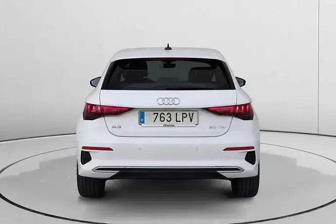 Usado Audi A3 Advanced Plus 116 CV (85 kW) 2021 Berlina